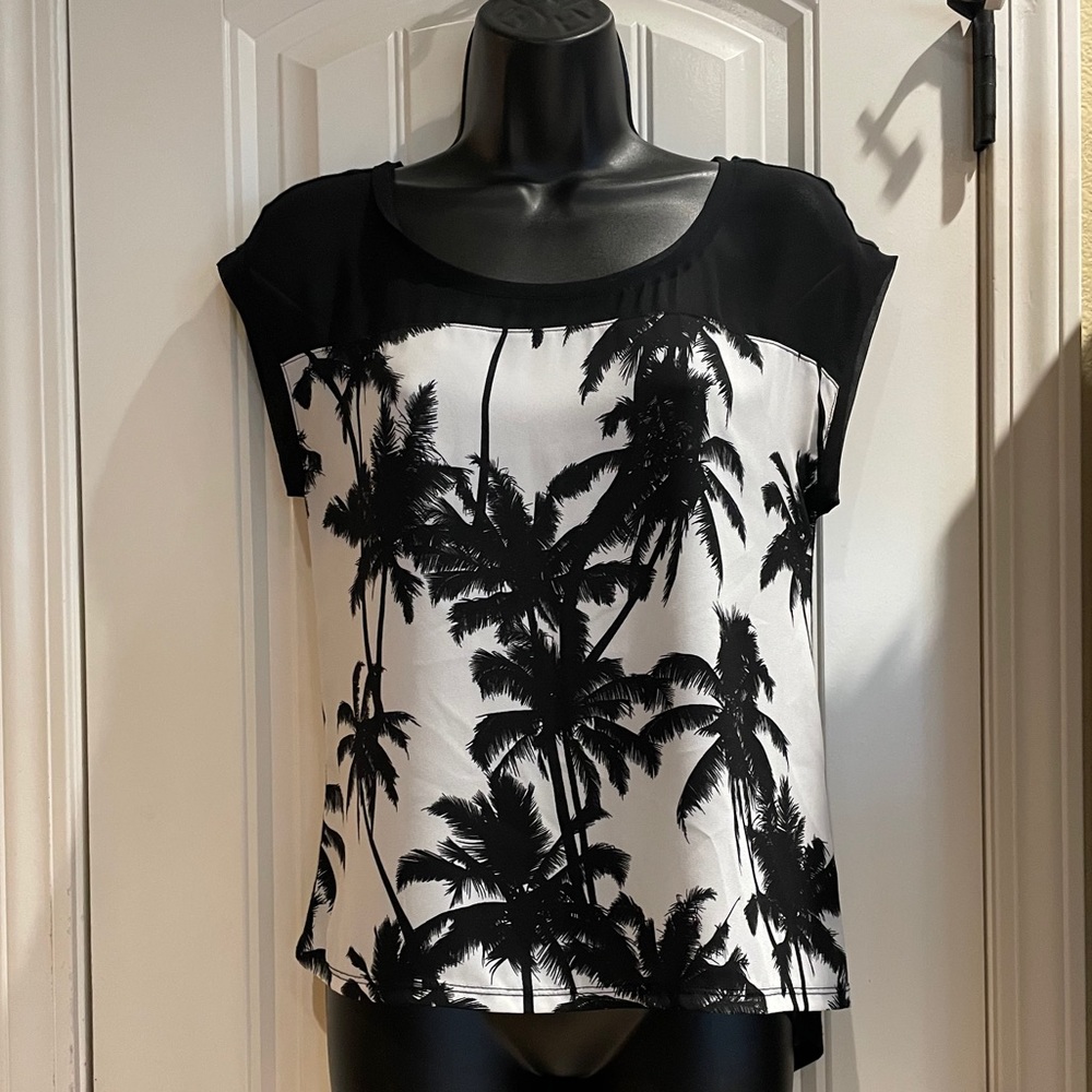 Express Palm Tree Print Top